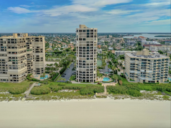 South end Marco Island Luxury Condo 3 month minimum